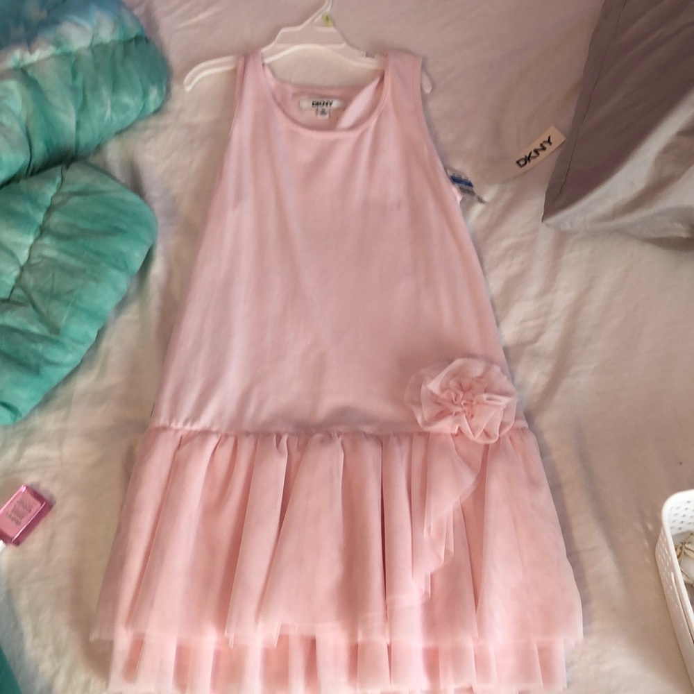 pink dress